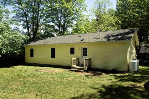 85 Country Hill Brattleboro VT 05301
