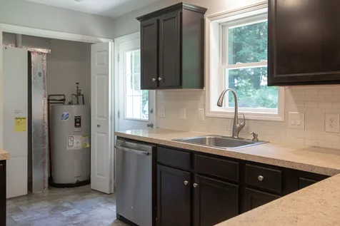 85 Country Hill Brattleboro VT 05301