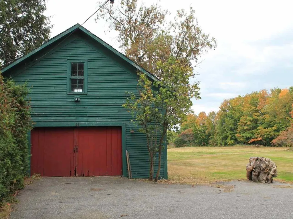 3238 Route 7 Ferrisburgh VT 05456