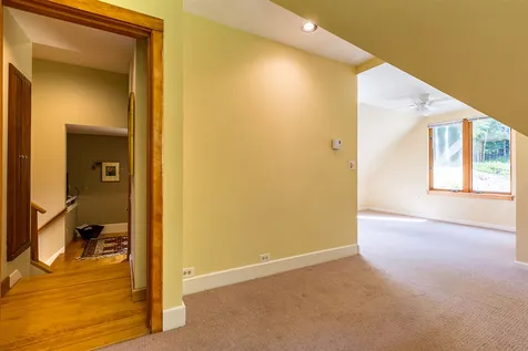 1013 South Street Brattleboro VT 05301