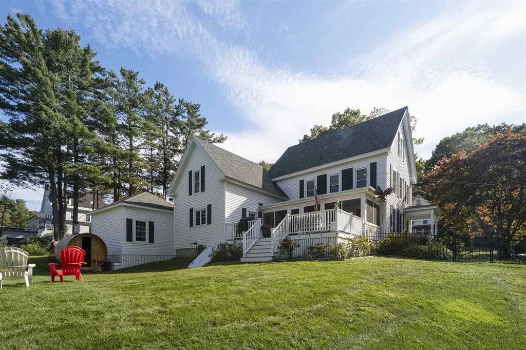 8 Lower Terrace Avenue Meredith NH 03253
