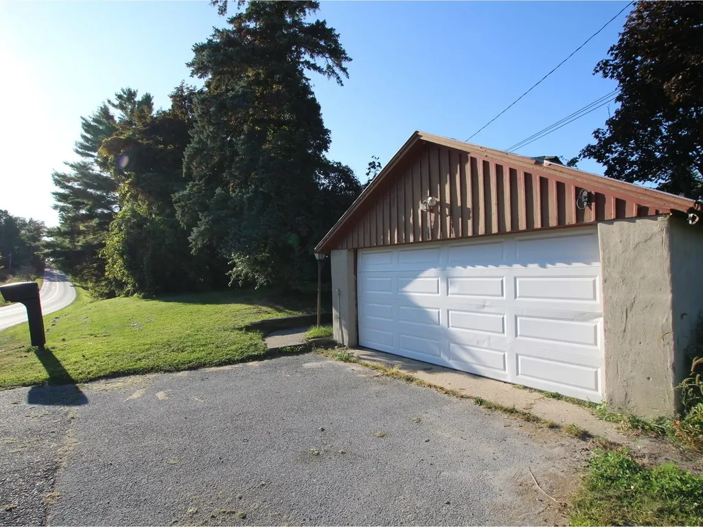 1299 Quarry Road Middlebury VT 05753