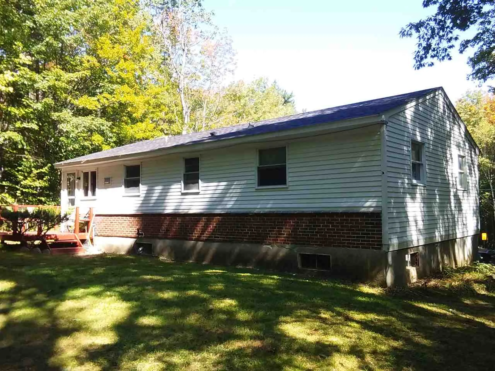 24 Dunlop Drive Tilton NH 03276
