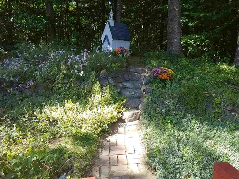24 Dunlop Drive Tilton NH 03276