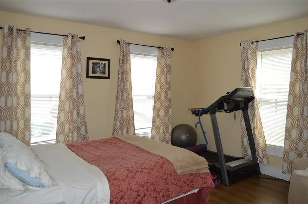 6 Spruce Street Concord NH 03301