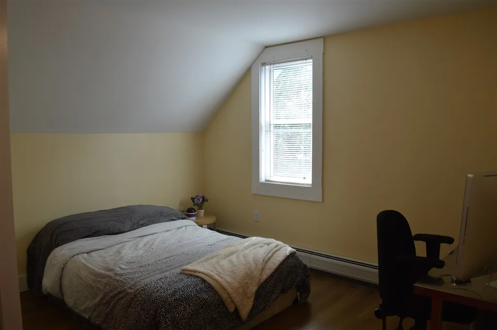 6 Spruce Street Concord NH 03301