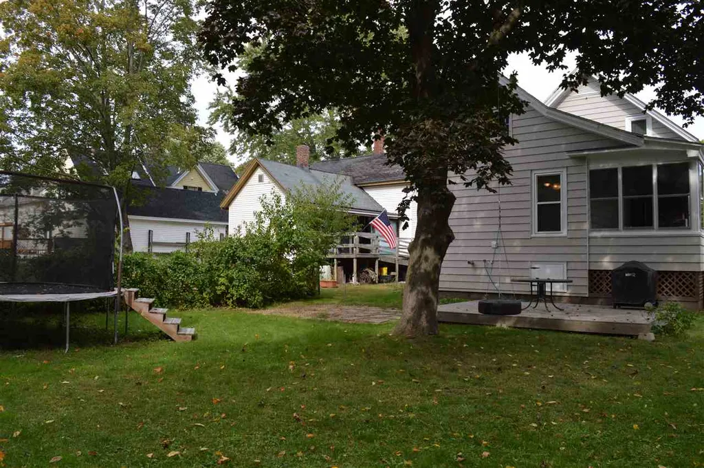 6 Spruce Street Concord NH 03301