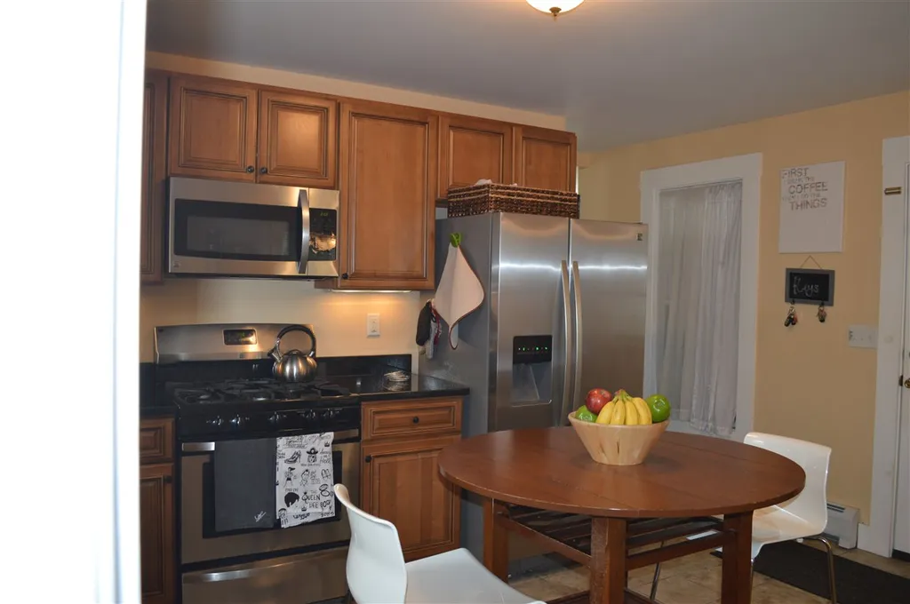 6 Spruce Street Concord NH 03301
