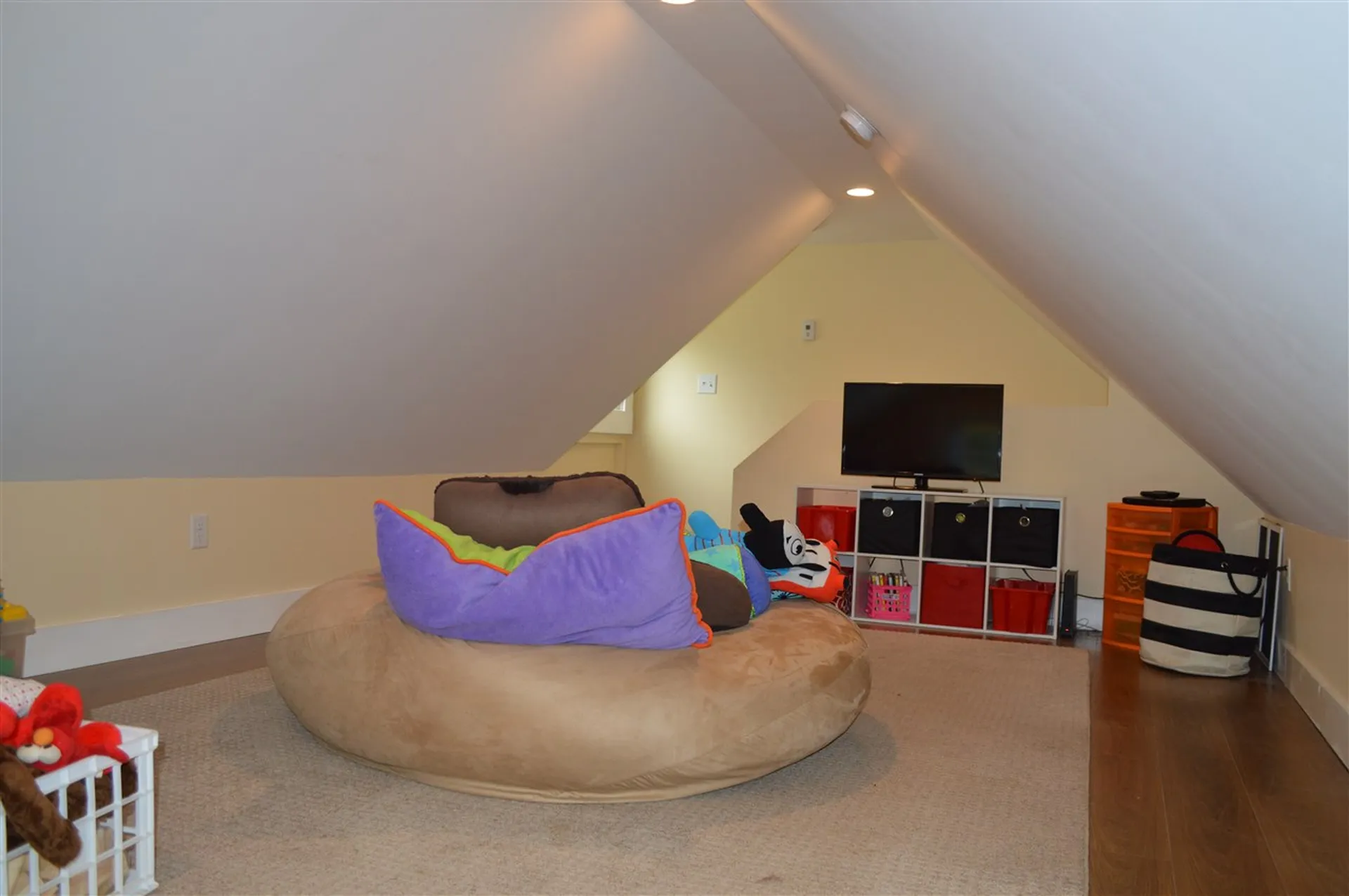 6 Spruce Street Concord NH 03301