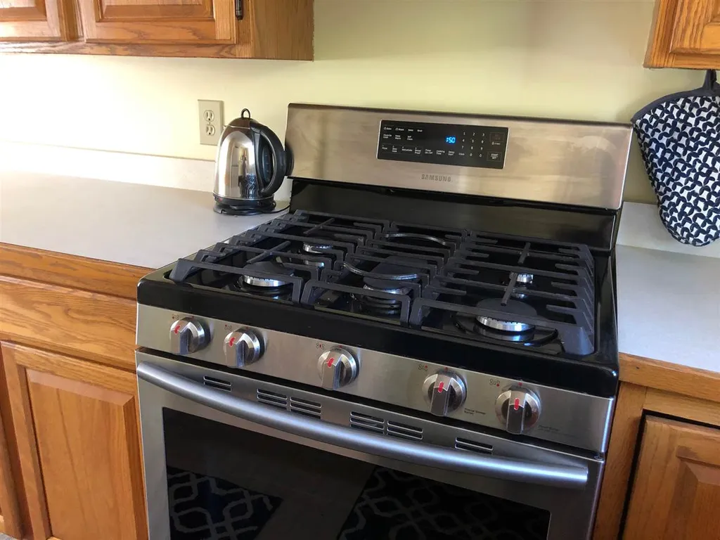 72 N Spring Street Concord NH 03301