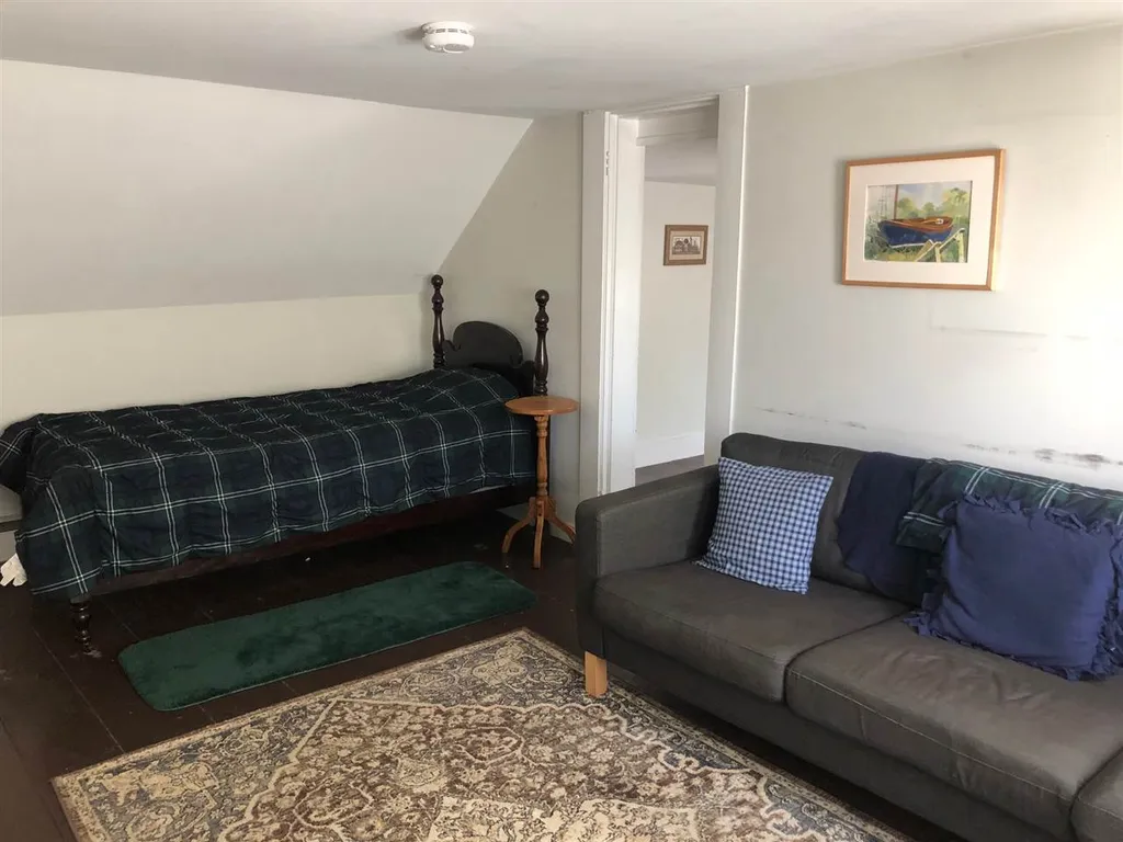 72 N Spring Street Concord NH 03301