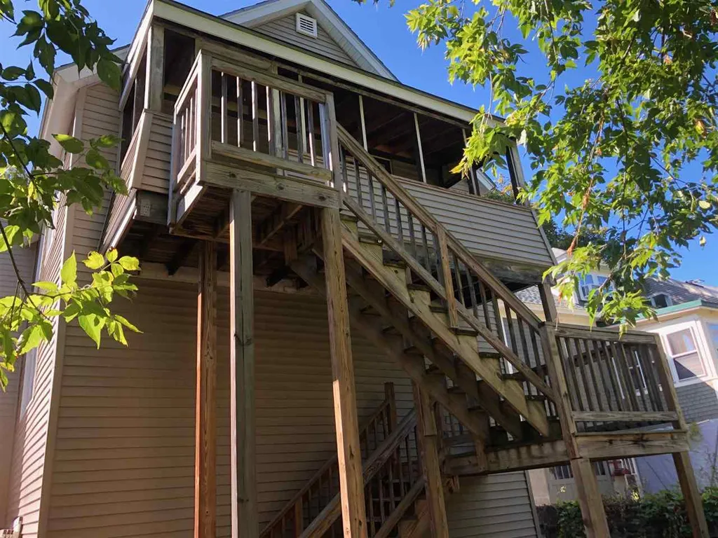 72 N Spring Street Concord NH 03301