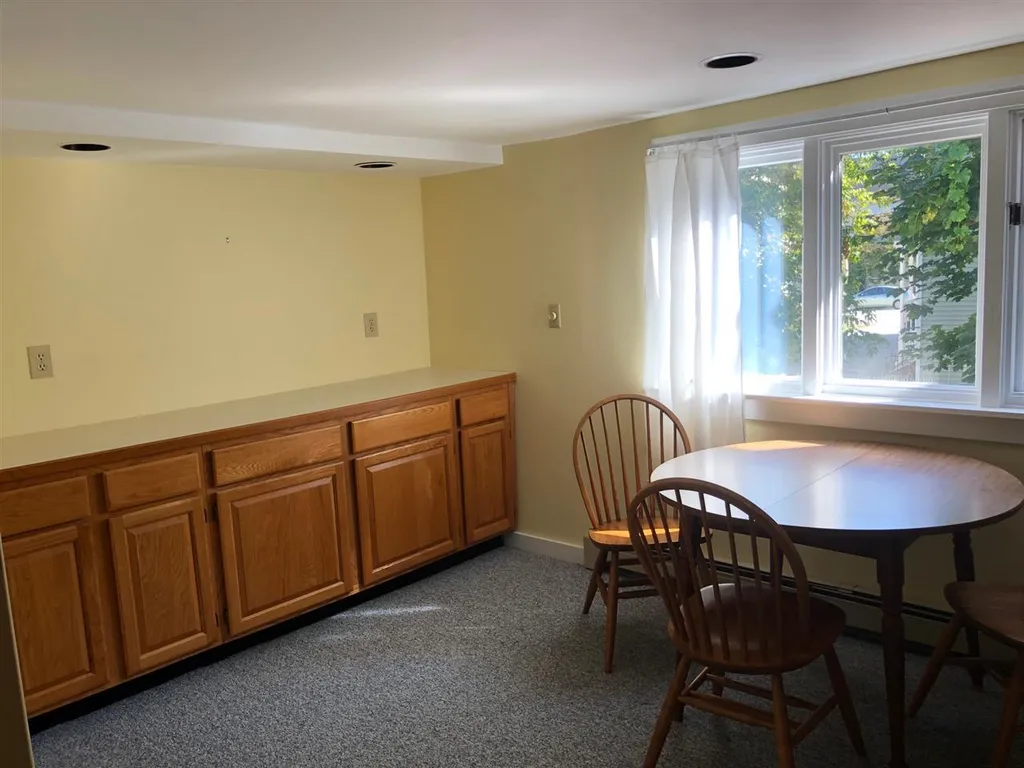 72 N Spring Street Concord NH 03301