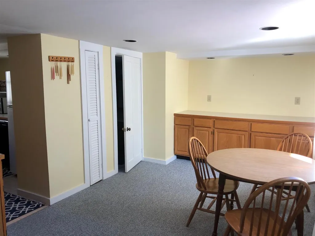 72 N Spring Street Concord NH 03301