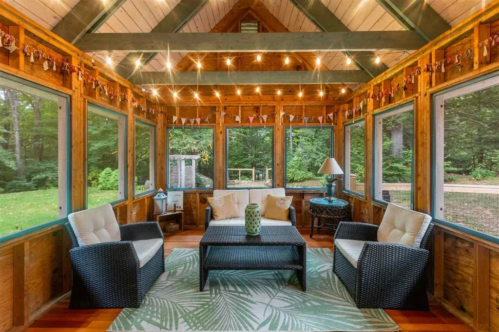 127 Old Mill Pond Road Henniker NH 03242