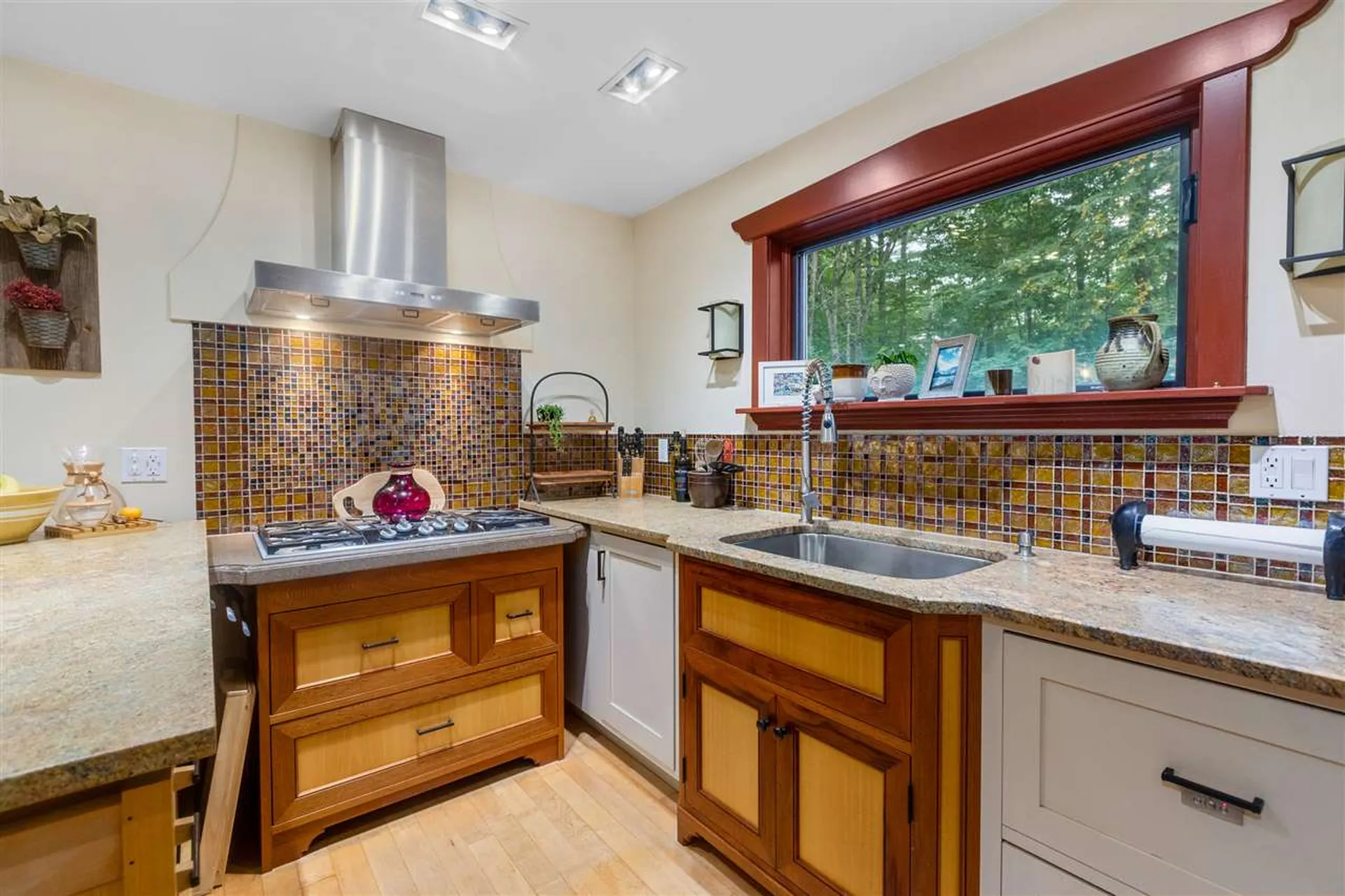 127 Old Mill Pond Road Henniker NH 03242