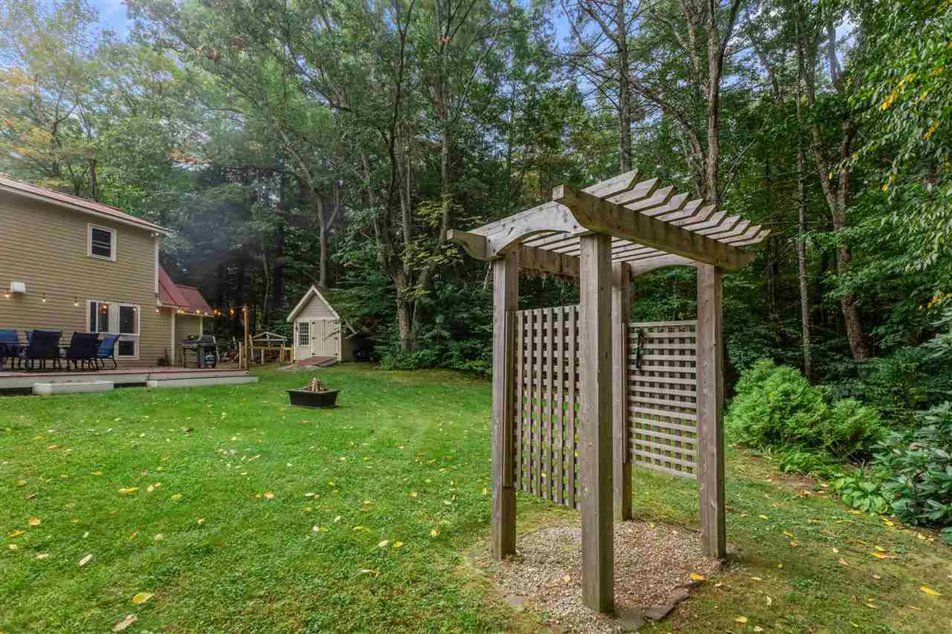 127 Old Mill Pond Road Henniker NH 03242
