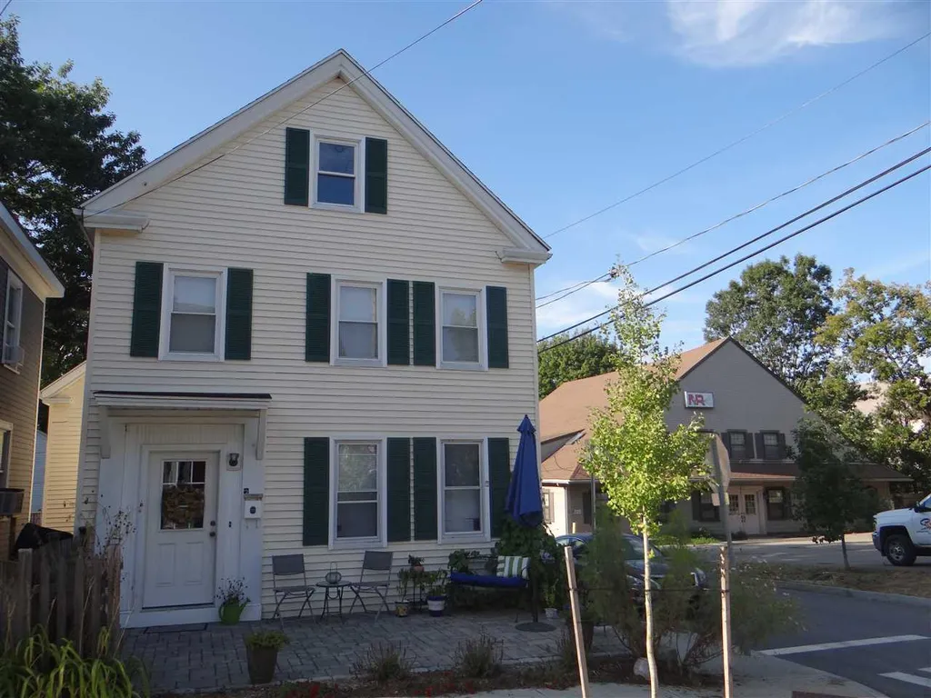 3 Mcdonough Street Portsmouth NH 03801