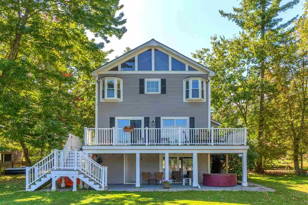 10 Cross Street Windham NH 03087