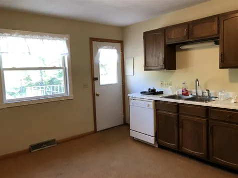 183 Plains Road Claremont NH 03743