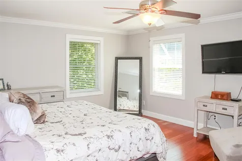 13 Olde Parish Way Portsmouth NH 03801