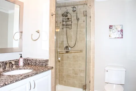 13 Olde Parish Way Portsmouth NH 03801