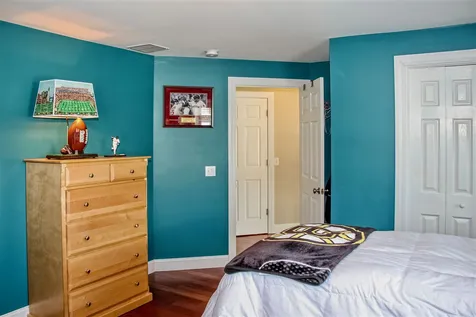 13 Olde Parish Way Portsmouth NH 03801