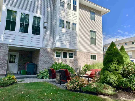 13 Olde Parish Way Portsmouth NH 03801