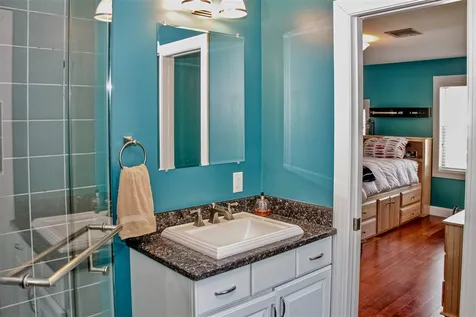 13 Olde Parish Way Portsmouth NH 03801