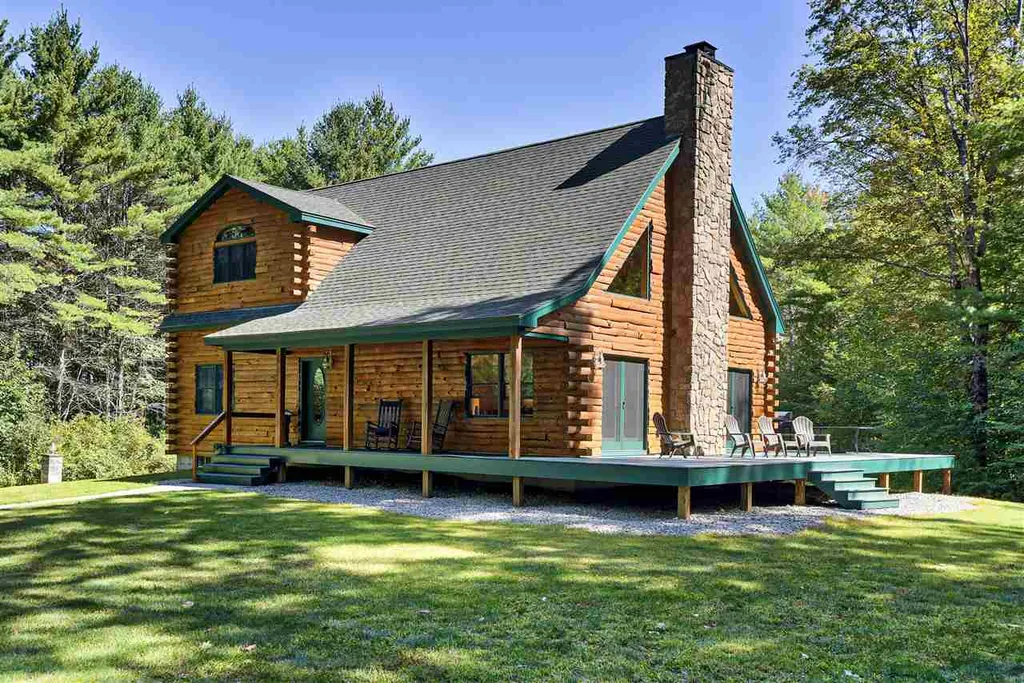 999 Weare Road Henniker NH 03242