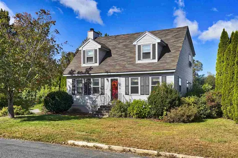 629 Brent Street Manchester NH 03103