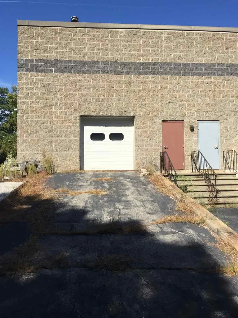 11 Industrial Way Atkinson NH 03811