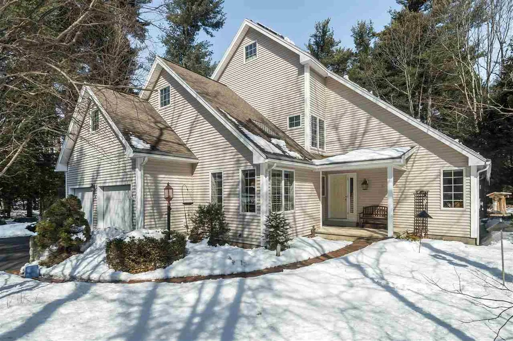 6 Fairchild Drive Durham NH 03824