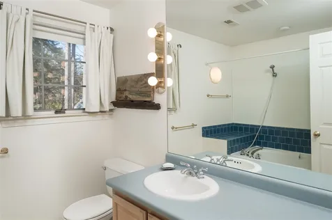 6 Fairchild Drive Durham NH 03824