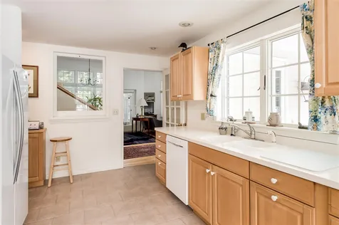 6 Fairchild Drive Durham NH 03824