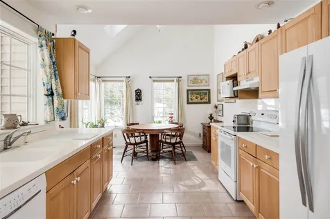 6 Fairchild Drive Durham NH 03824