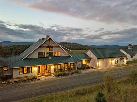25 Hartwood Way Hartland VT 05048