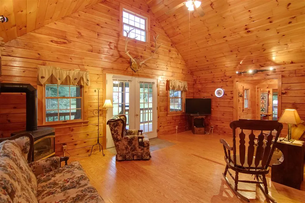 120 Ammonoosuc Avenue Bath NH 03740
