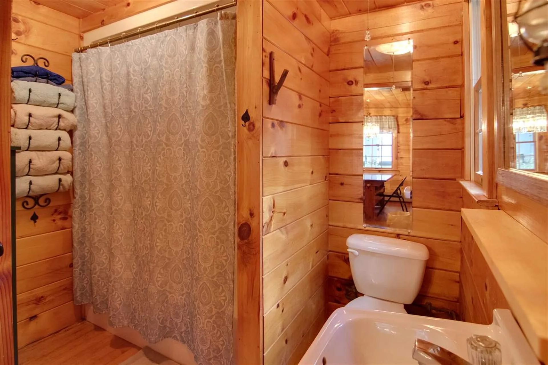 120 Ammonoosuc Avenue Bath NH 03740