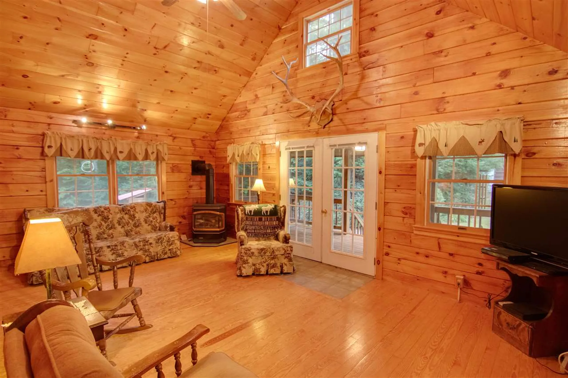 120 Ammonoosuc Avenue Bath NH 03740