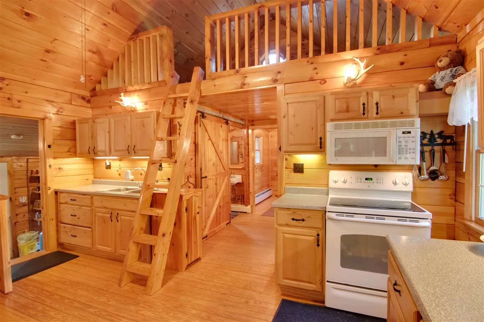 120 Ammonoosuc Avenue Bath NH 03740