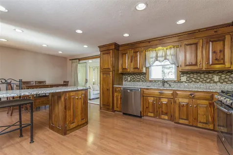1 Hazel Avenue Nashua NH 03062