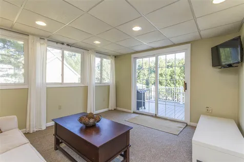 1 Hazel Avenue Nashua NH 03062