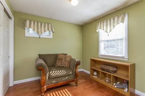 1 Hazel Avenue Nashua NH 03062
