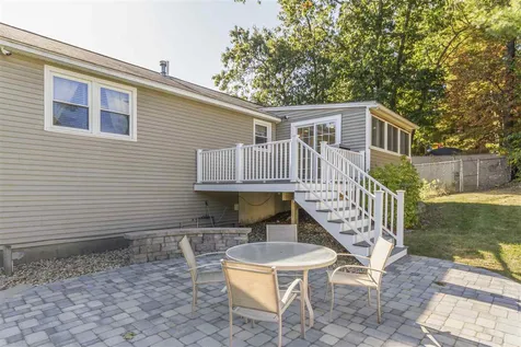 1 Hazel Avenue Nashua NH 03062
