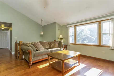 1 Hazel Avenue Nashua NH 03062