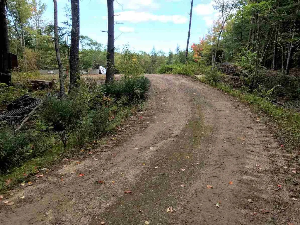 96 Seven Pines Road Holderness NH 03245