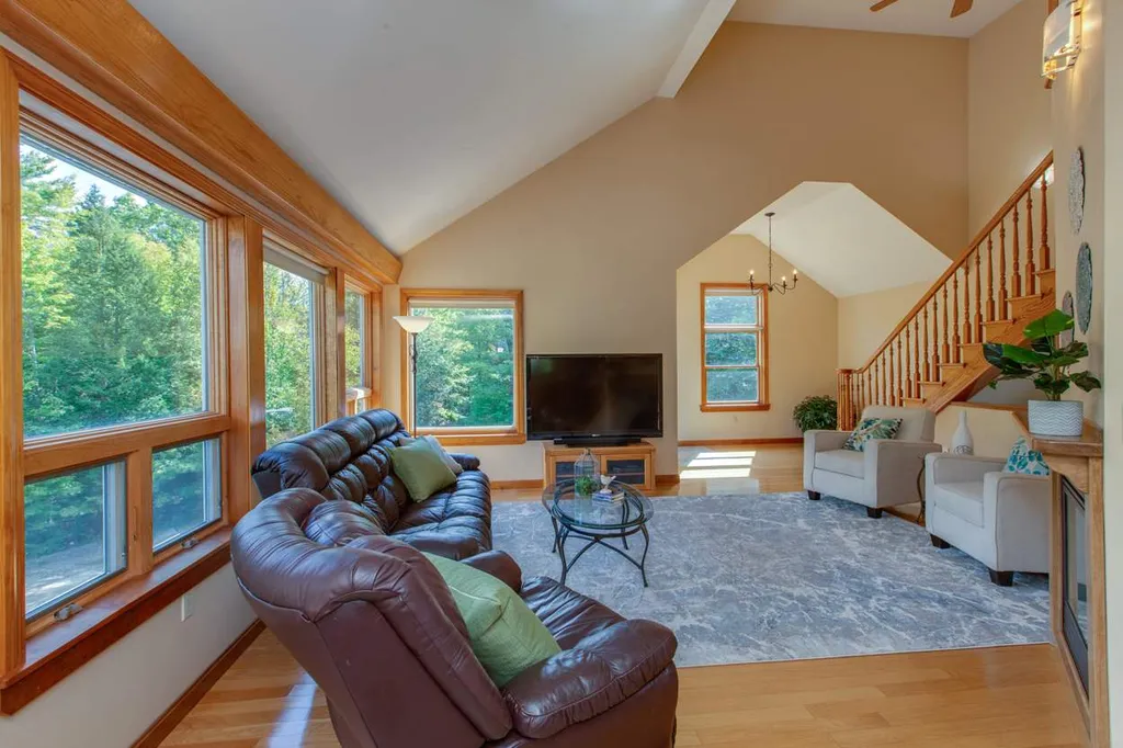 19 Kessler Way Barrington NH 03825
