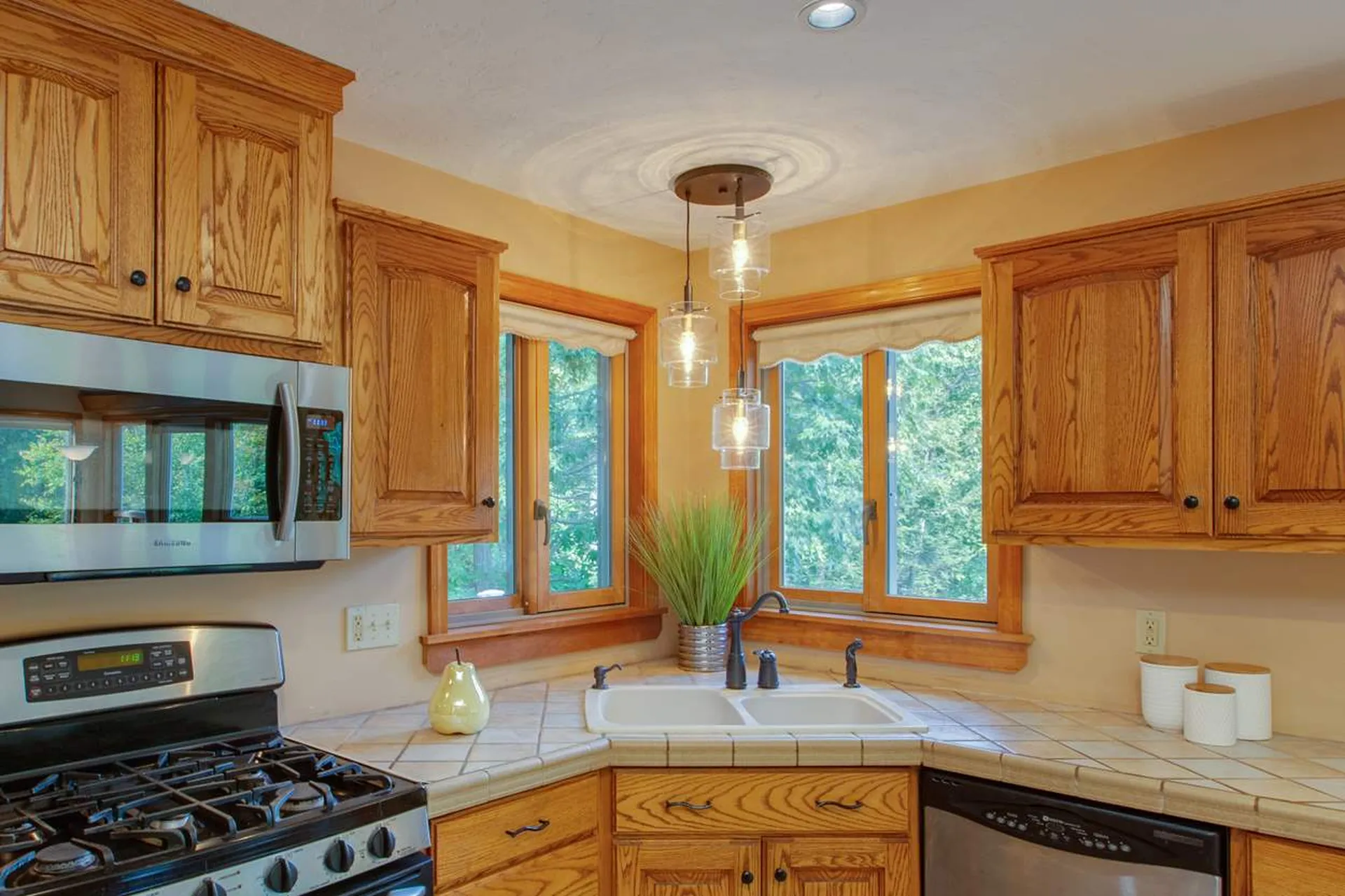 19 Kessler Way Barrington NH 03825