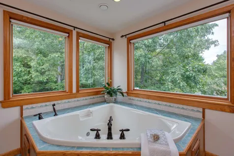 19 Kessler Way Barrington NH 03825